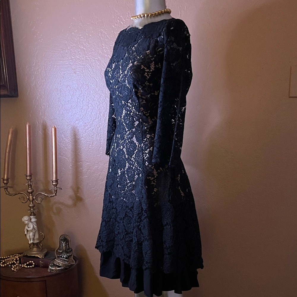 NHA KHANH Chic Black Lace Long Sleeve Dress.  SZ 8